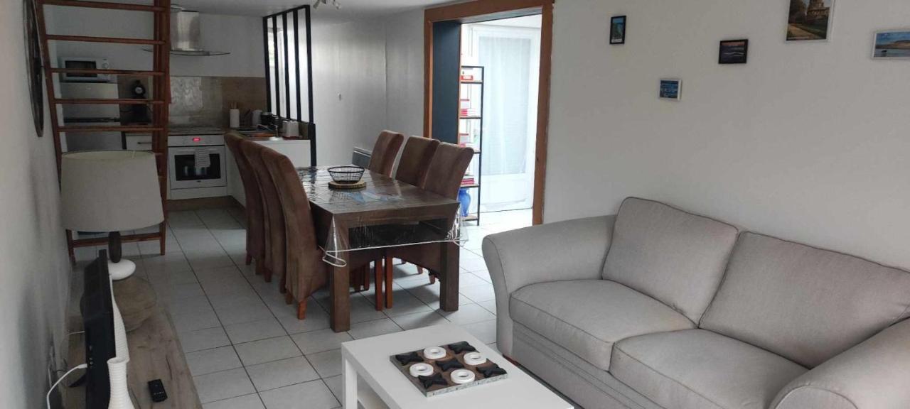 La Petite Trapue Villa Desvres Exteriör bild